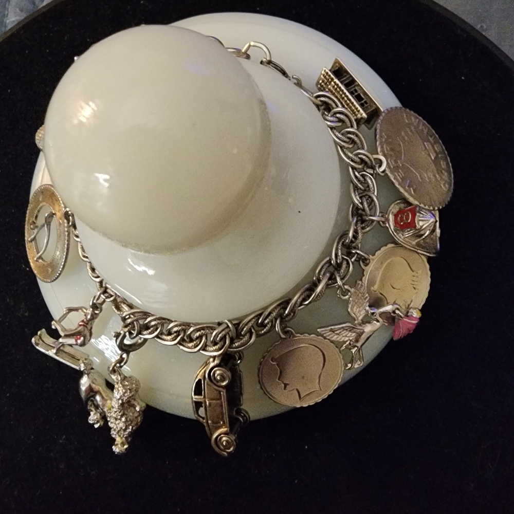 Vintage 1960s Charm Bracelet